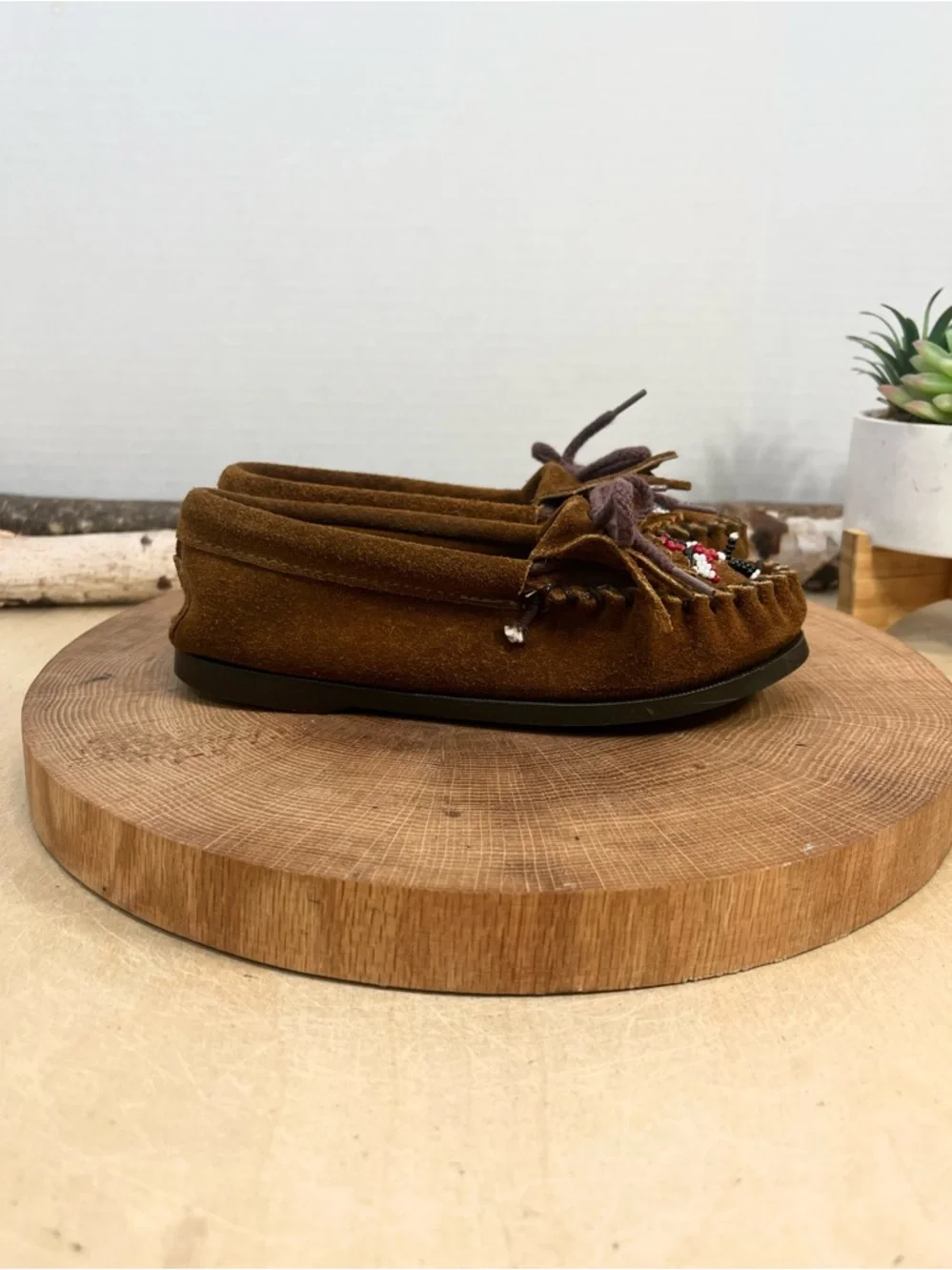 Minnetonka Thunderbird II Beaded Suede Moccasins Brown Size 13